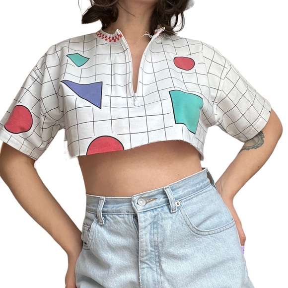 SOLD - Vtg cropped geometric top - Picture 3 of 12